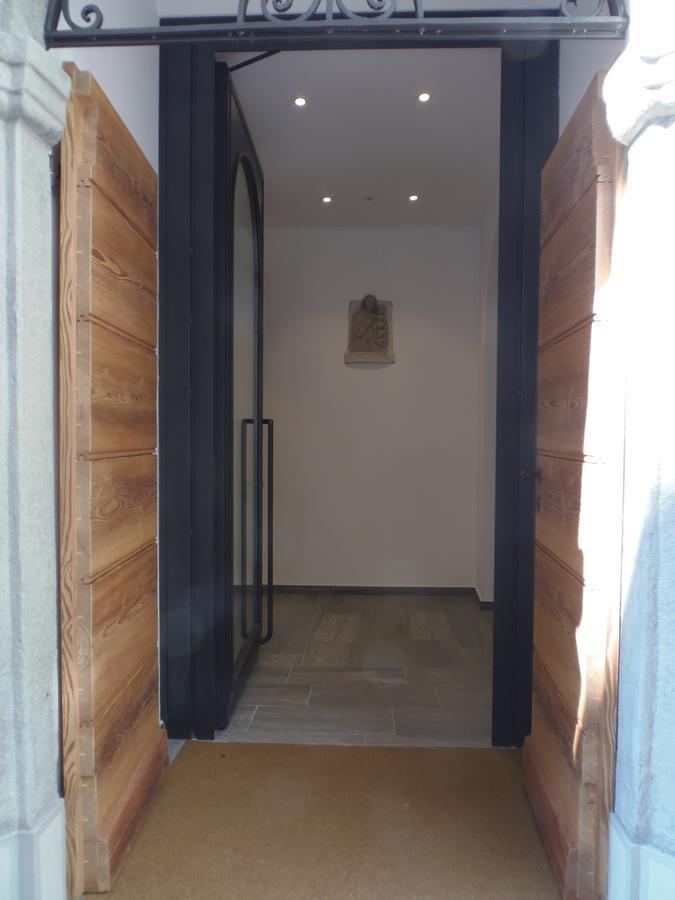 Albergo Dongo Exterior photo